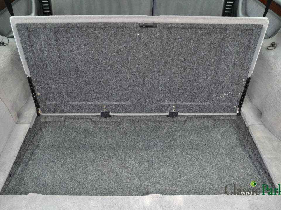 Bild 34/44 von Mercedes-Benz E 280 T (1994)