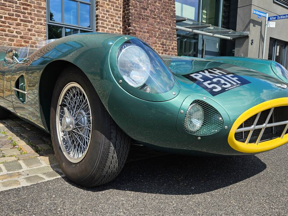 Image 17/65 de Aston Martin DBR1 (2018)