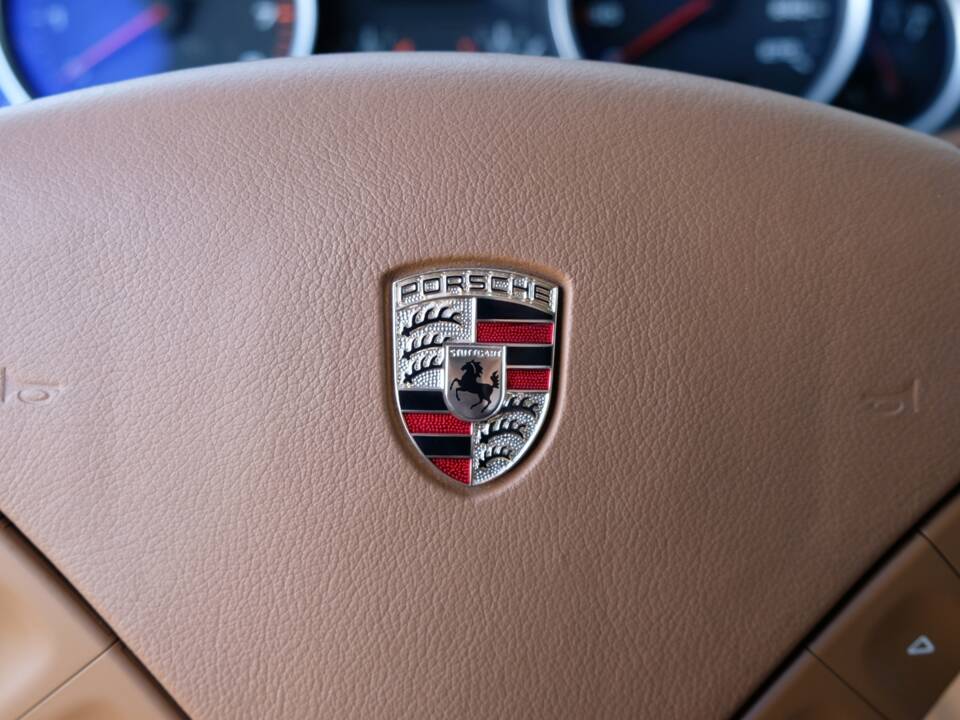 Immagine 36/70 di Porsche Cayenne S (2007)