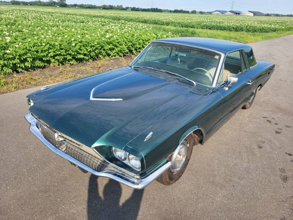 Immagine 8/8 di Ford Thunderbird (1966)