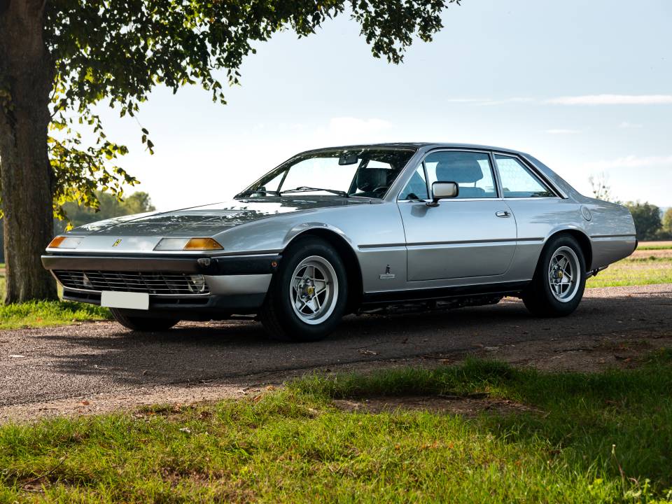 Image 1/32 of Ferrari 400 GT (1977)