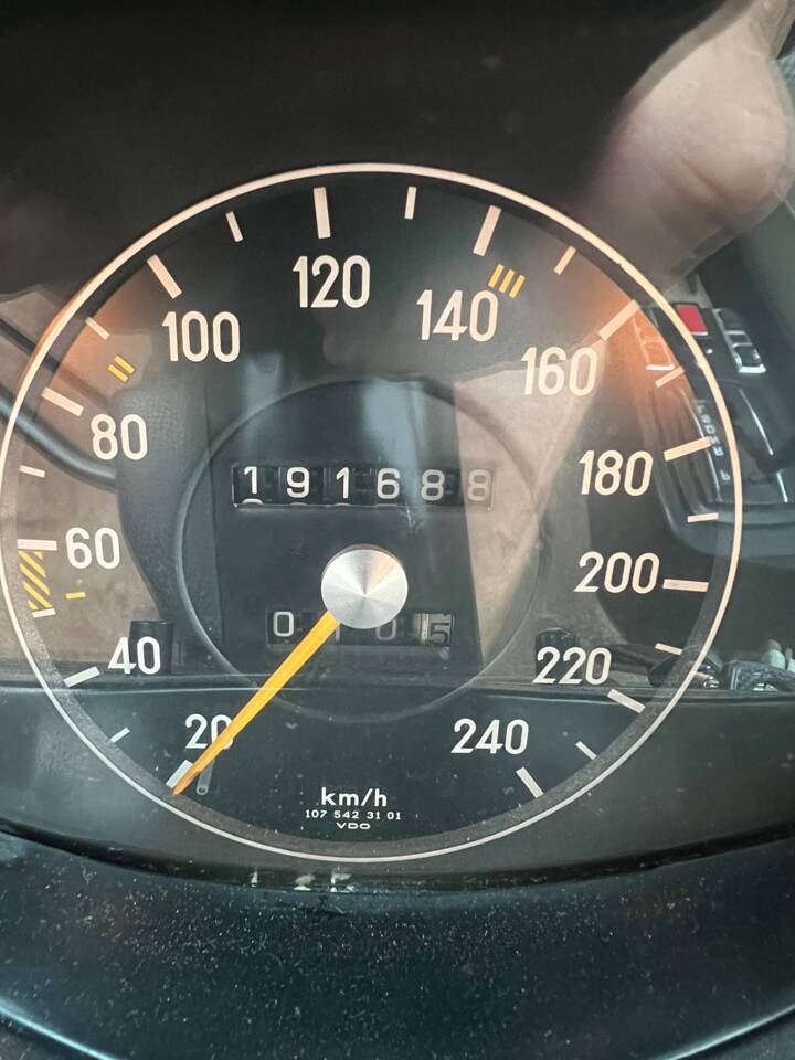 Image 6/6 of Mercedes-Benz 280 SE (1980)
