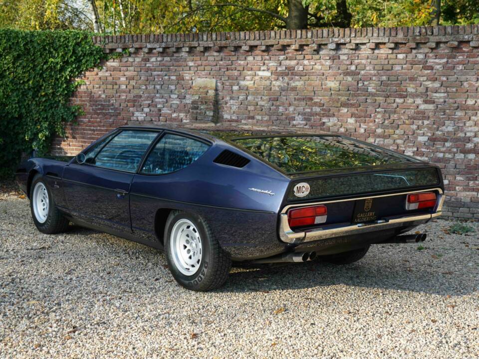 Bild 32/50 von Lamborghini Espada 400 GT (1973)