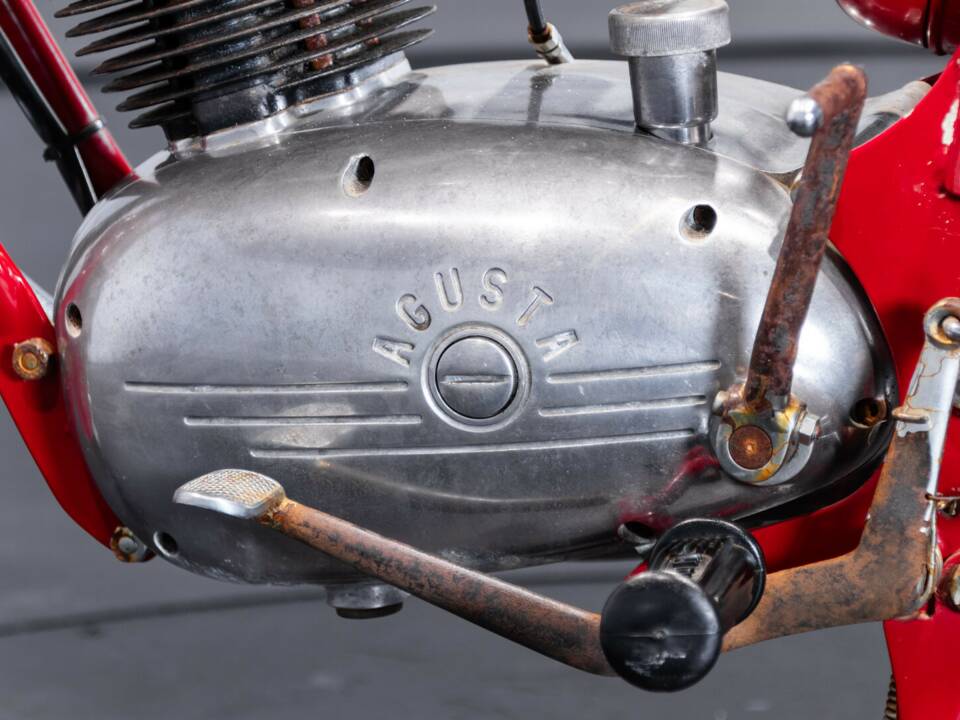 Image 23/27 of MV Agusta DUMMY (1955)
