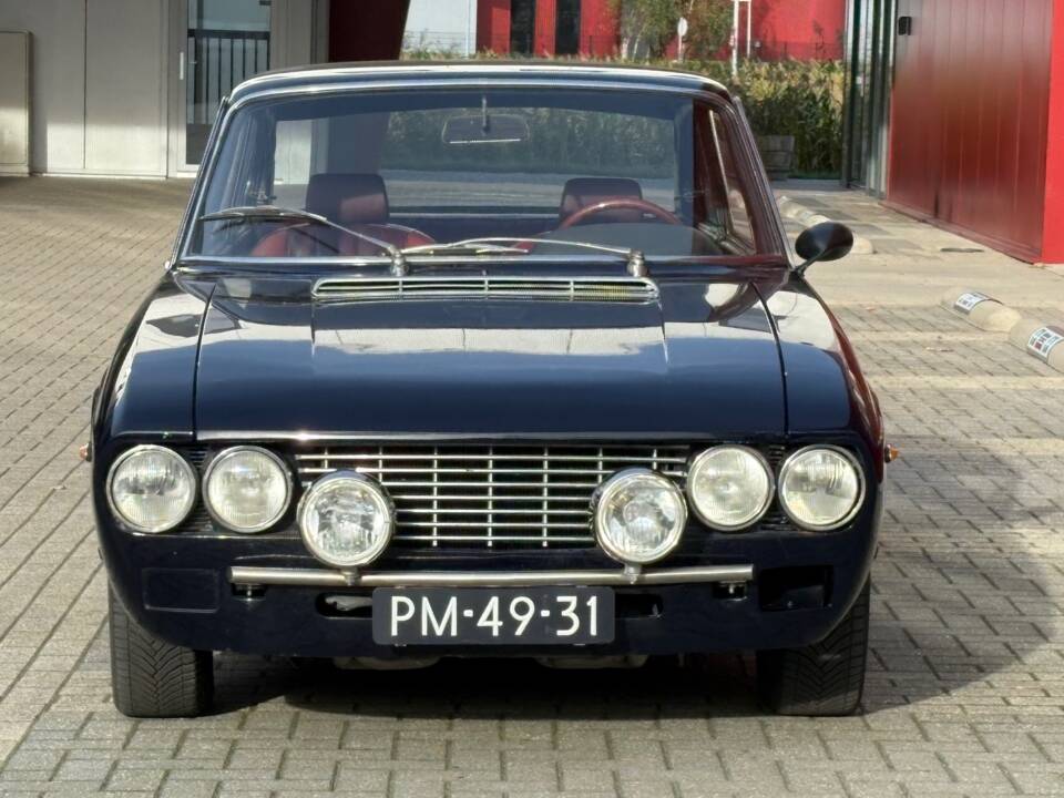 Bild 2/21 von Lancia 2000 Coupe (1971)