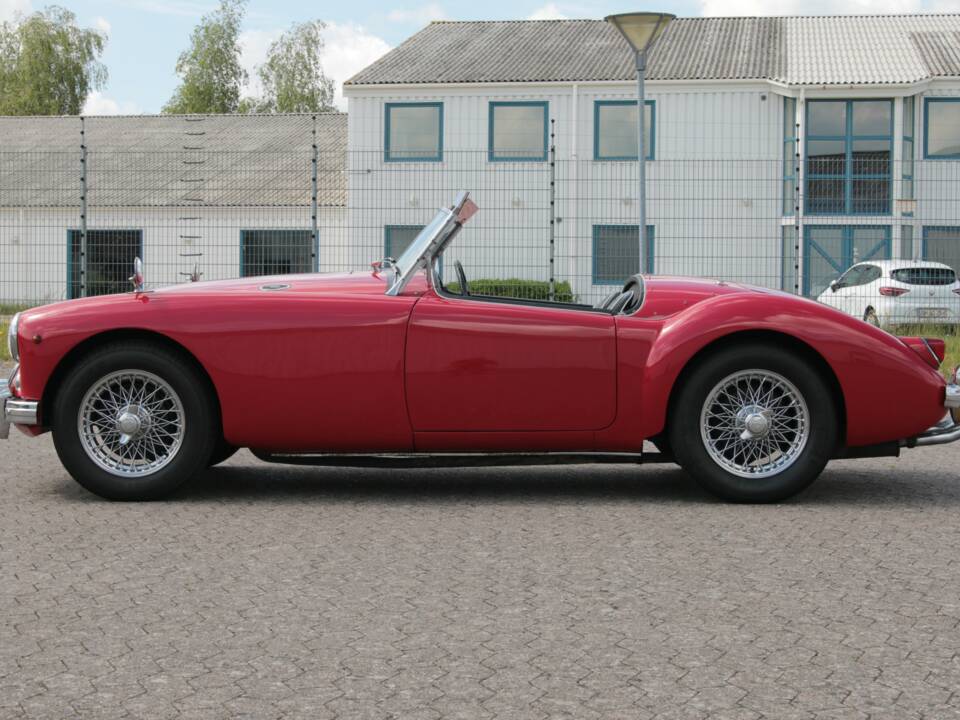 Afbeelding 2/77 van MG MGA 1500 (1959)