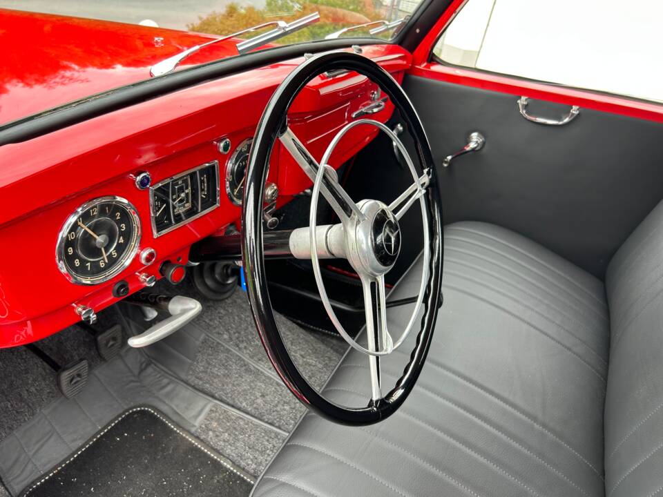 Image 13/28 de Mercedes-Benz 170 Da (1955)