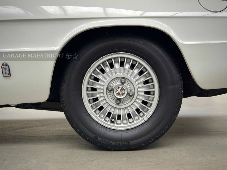 Image 57/95 of Alfa Romeo 2000 Spider Veloce (1980)