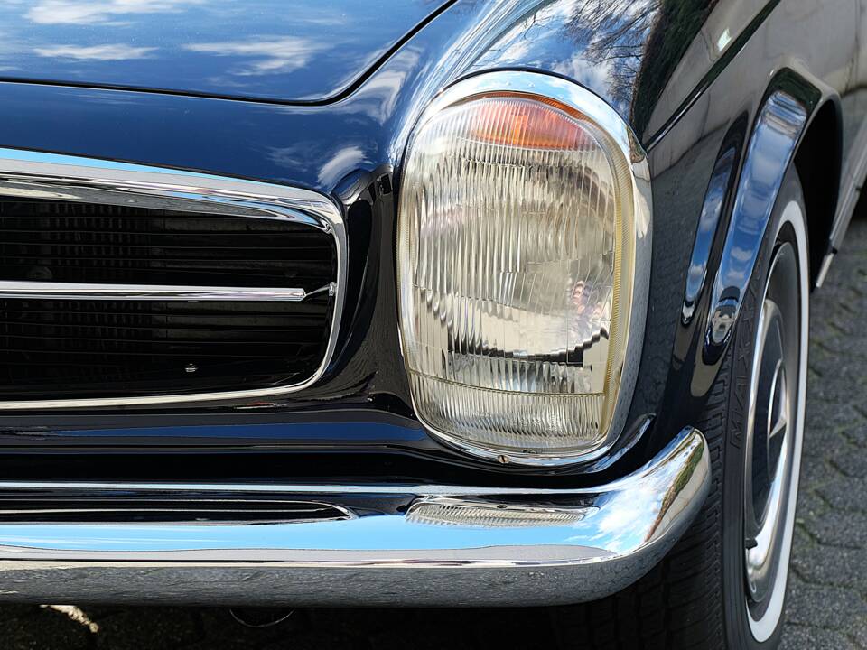 Immagine 39/66 di Mercedes-Benz 280 SL (1969)