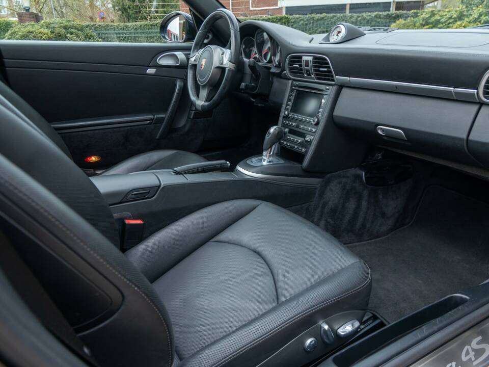 Afbeelding 24/50 van Porsche 911 Targa 4S (2009)