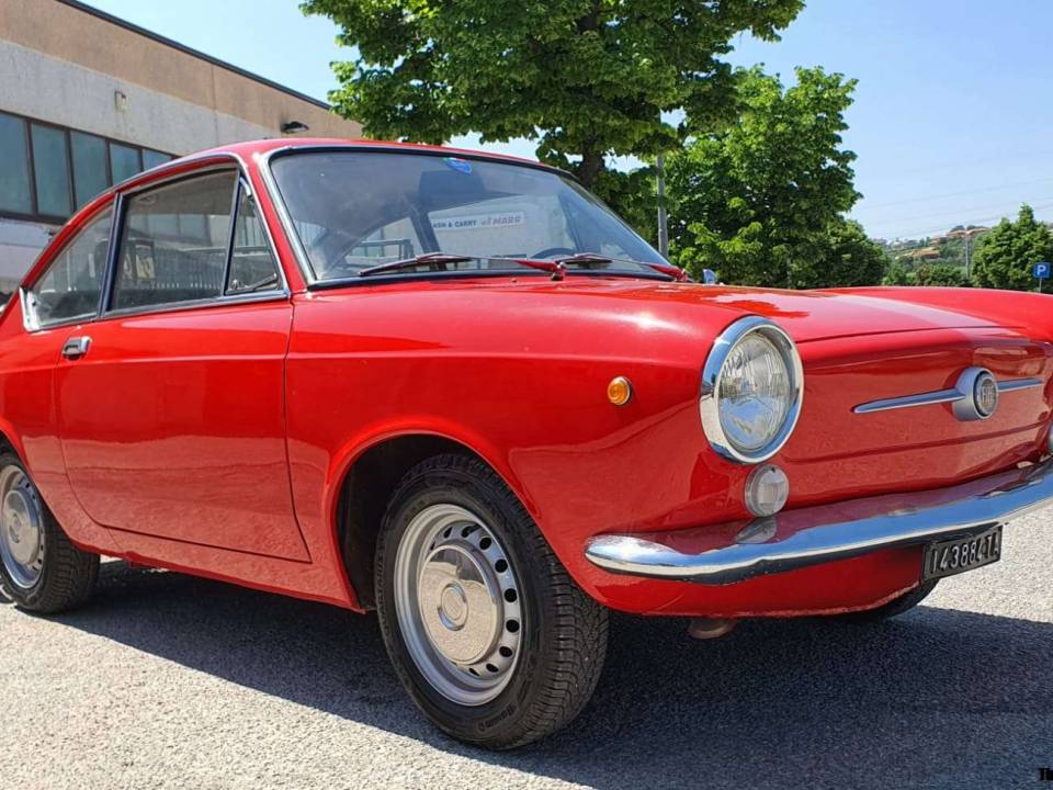 Image 3/29 de FIAT 850 Coupe (1967)