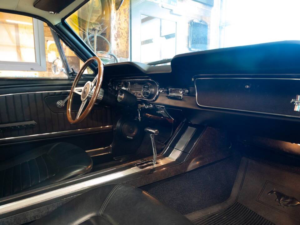 Image 9/11 of Ford Mustang 289 (1965)