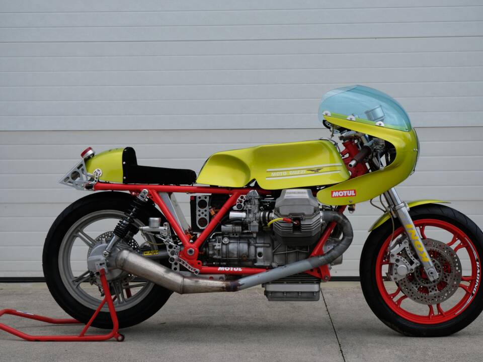 Image 34/39 of Moto Guzzi 1000 SP II (1985)
