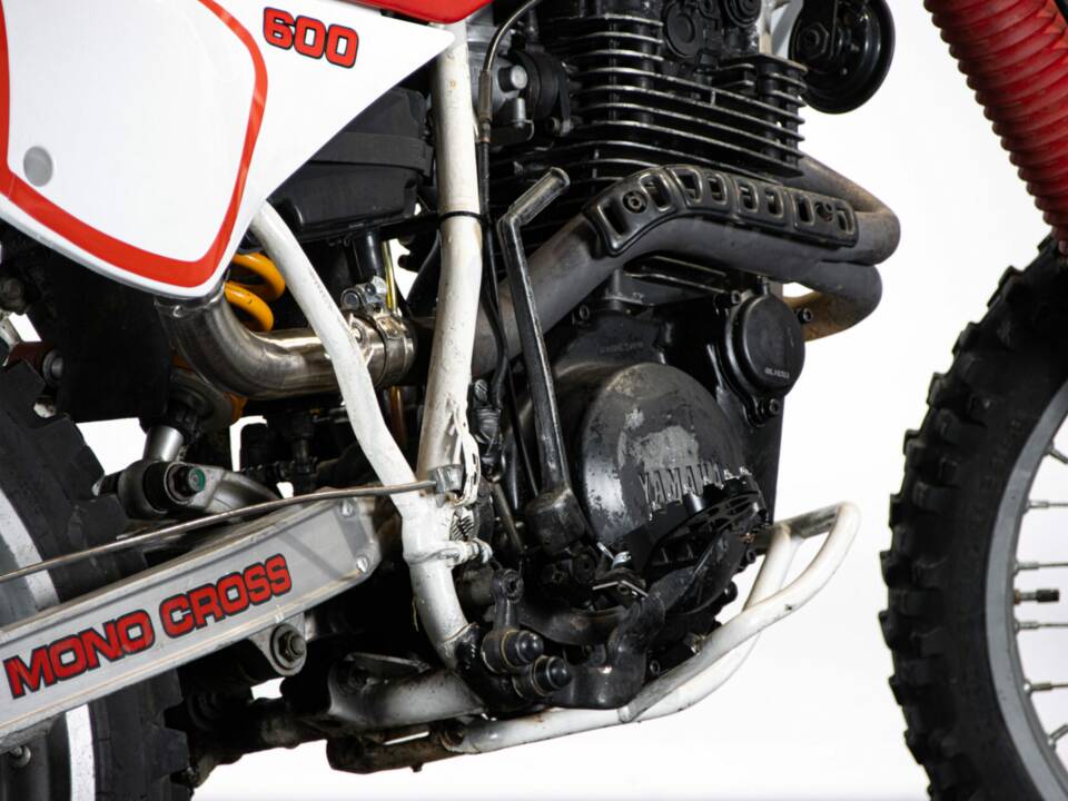 Image 28/50 of Yamaha TT 600 (1985)
