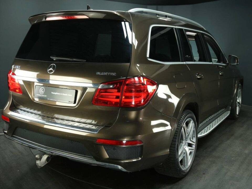 Bild 2/50 von Mercedes-Benz GL 350 BlueTEC 4MATIC (2016)