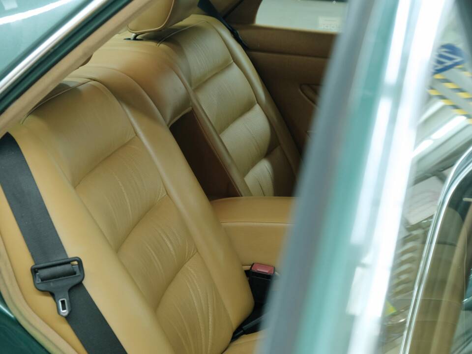 Bild 21/50 von Mercedes-Benz 420 SEL (1990)