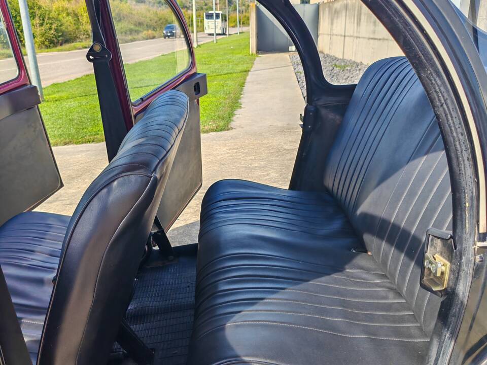 Bild 25/36 von Citroën 2 CV 6 (1978)
