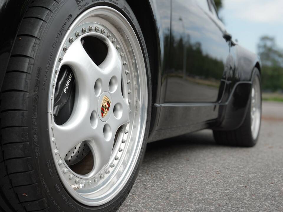 Bild 8/53 von Porsche 911 Turbo 3.3 (1991)