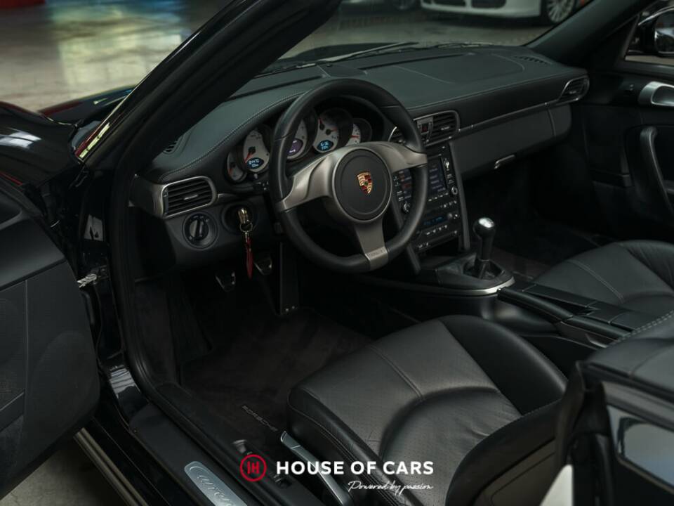 Bild 16/25 von Porsche 911 Carrera 4S (2010)
