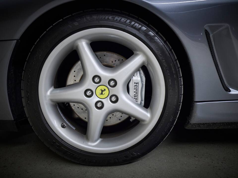 Bild 69/98 von Ferrari 550 Maranello (1998)