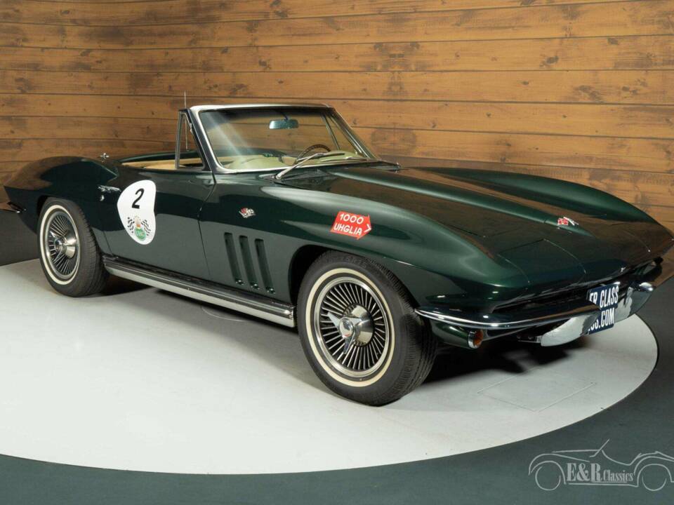Image 18/19 of Chevrolet Corvette Sting Ray Convertible (1965)