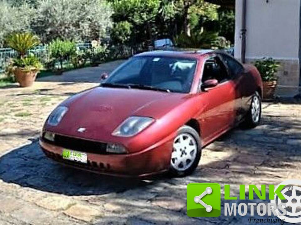 Imagen 1/10 de FIAT Coupé 1.8 16V (1996)