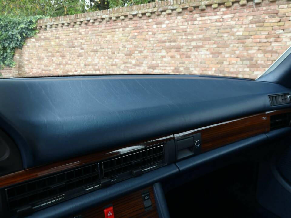Bild 45/50 von Mercedes-Benz 380 SEL (1983)