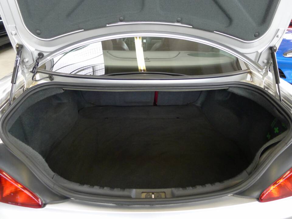 Imagen 6/32 de Peugeot 406 Coupé 2.0 16V (2000)
