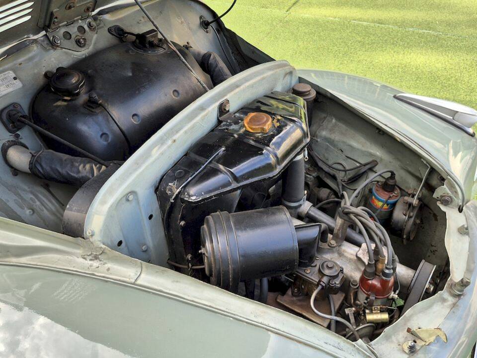 Image 58/60 of FIAT 500 C Belvedere (1954)