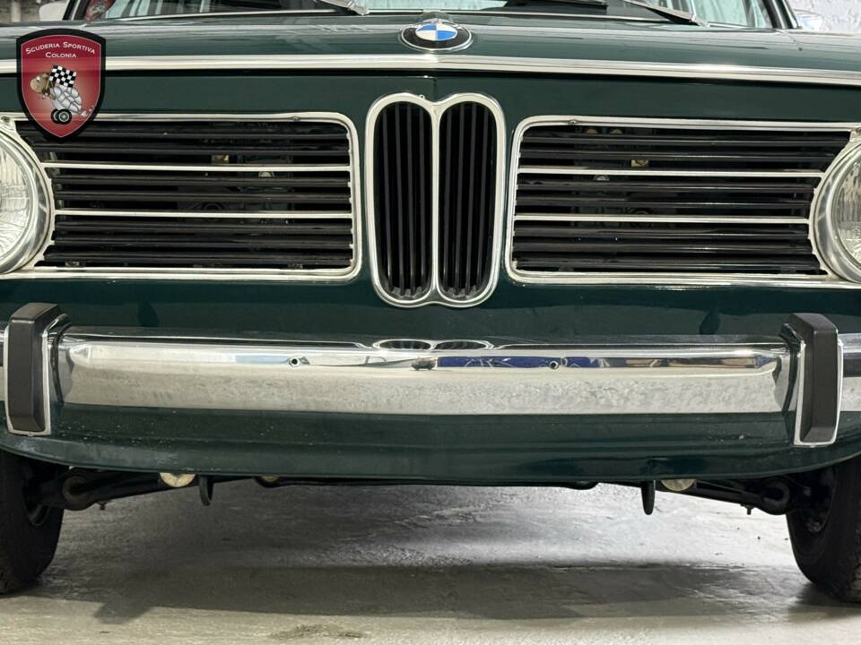 Immagine 53/89 di BMW 2002 tii Touring (1973)