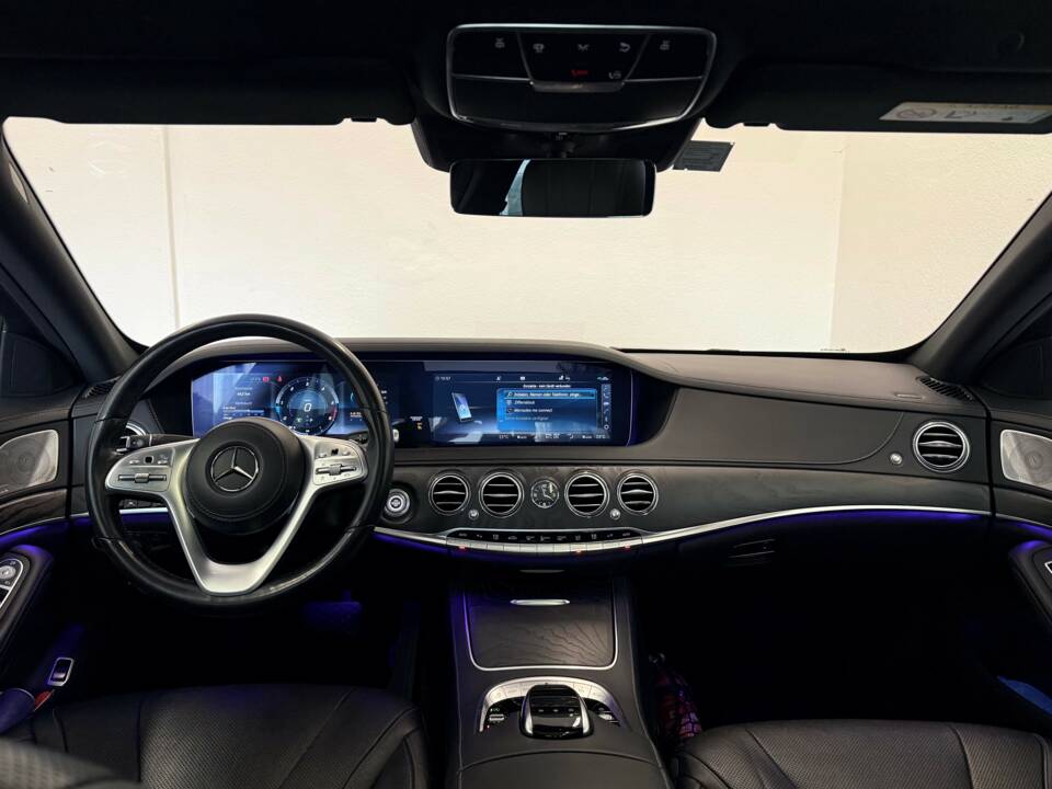 Image 13/30 of Mercedes-Benz S 350 d L (2018)