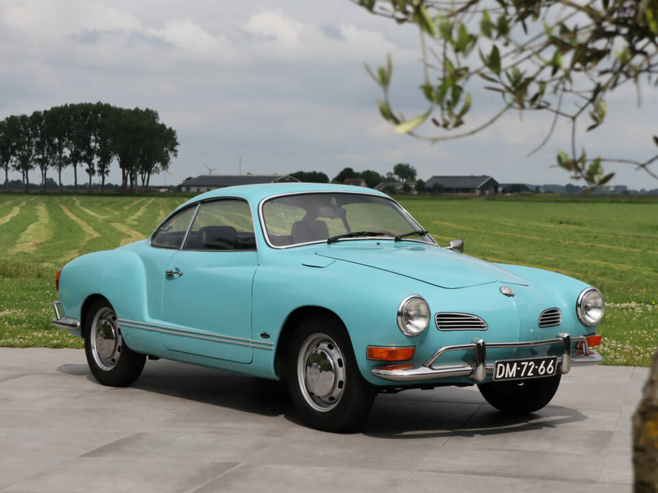 Image 34/50 of Volkswagen Karmann Ghia 1600 (1970)