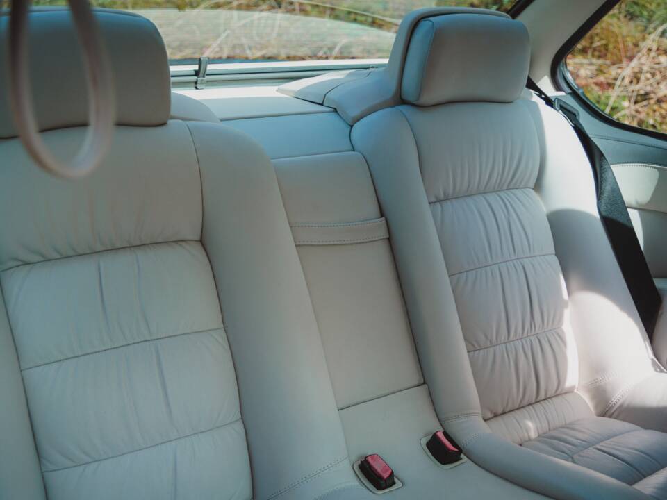 Image 5/34 of BMW 635 CSi (1989)