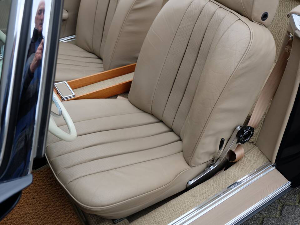 Immagine 23/66 di Mercedes-Benz 280 SL (1969)