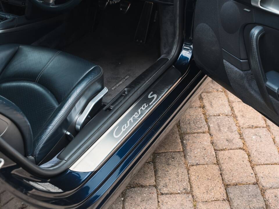 Bild 44/50 von Porsche 911 Carrera S (2005)