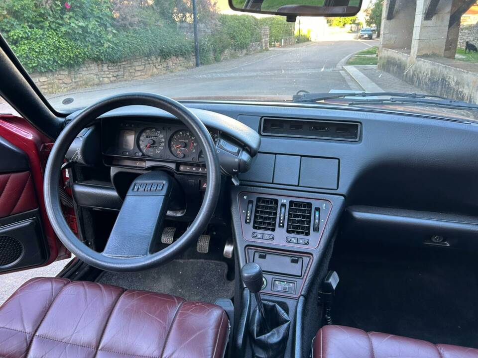 Afbeelding 32/39 van Citroën CX 25 GTI Turbo 2 (1987)
