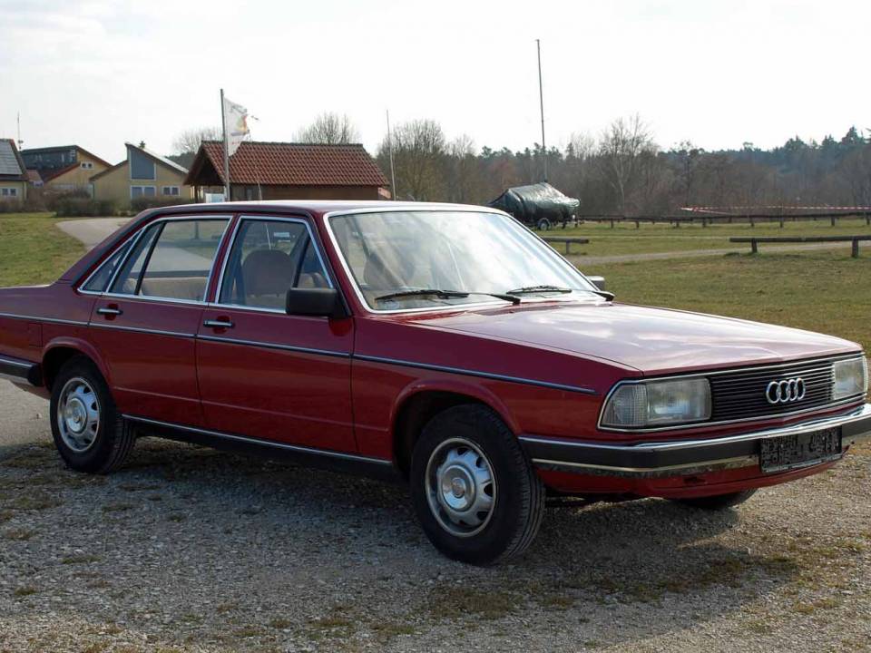 Afbeelding 6/20 van Audi 100 (1980)