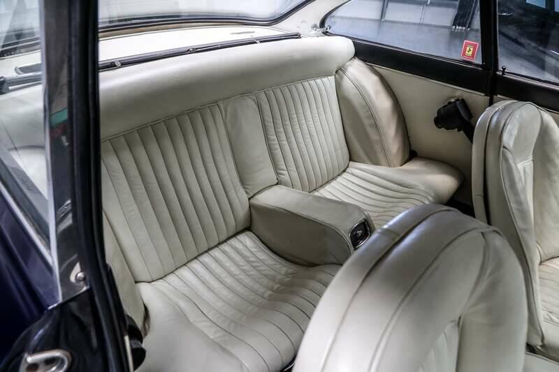 Bild 21/30 von Ferrari 330 GT 2+2 (1964)