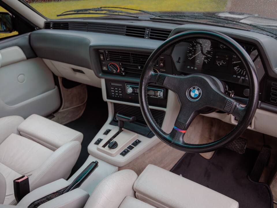 Afbeelding 27/27 van BMW 635 CSi (1989)