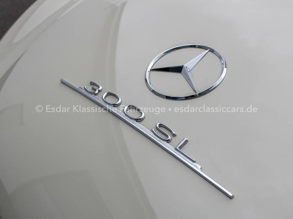 Image 7/38 de Mercedes-Benz 300 SL Roadster (1961)