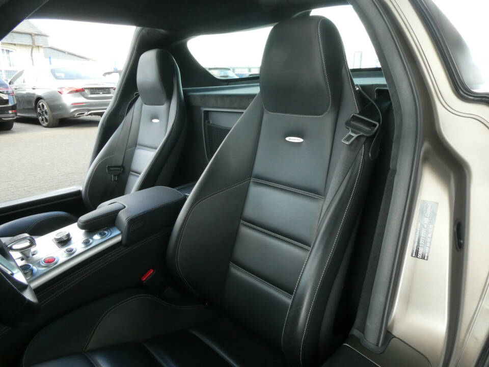 Image 12/15 of Mercedes-Benz SLS AMG (2012)
