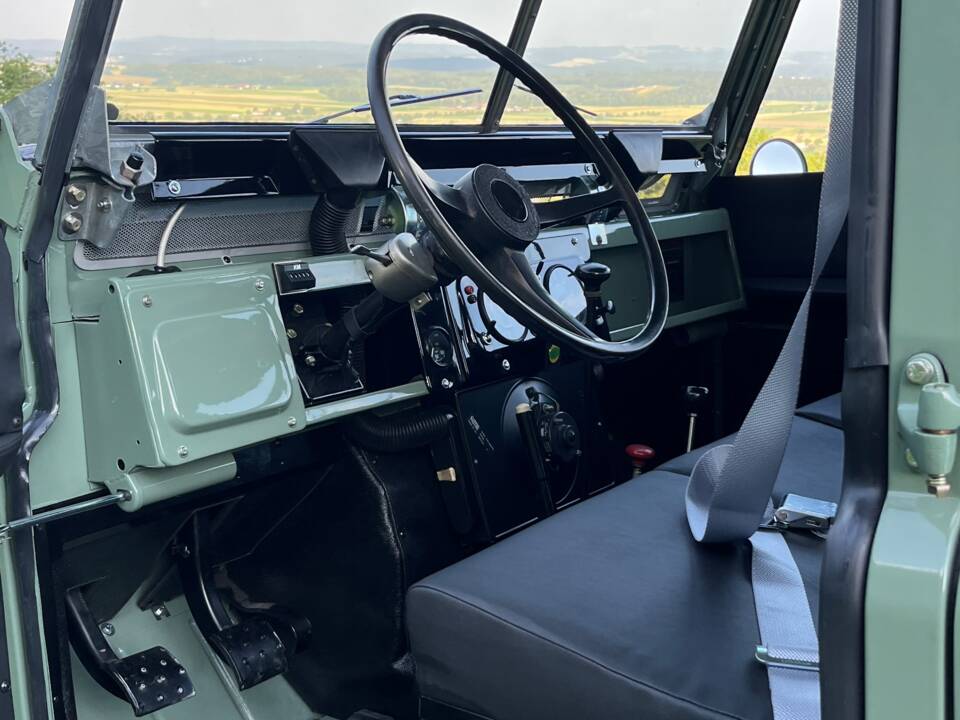 Imagen 5/99 de Land Rover 109 (1970)