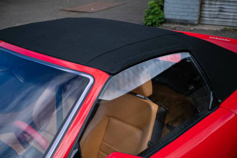 Image 32/50 of Ferrari 348 Spider (1994)