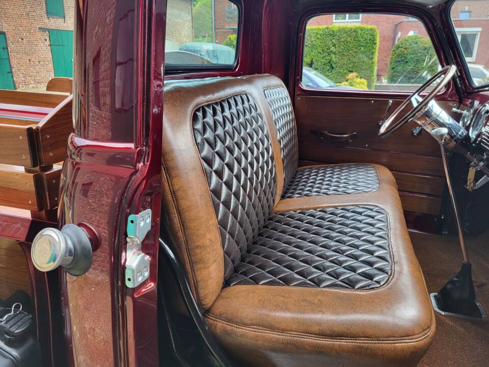 Image 34/69 of Chevrolet 3100 ½-ton (1952)