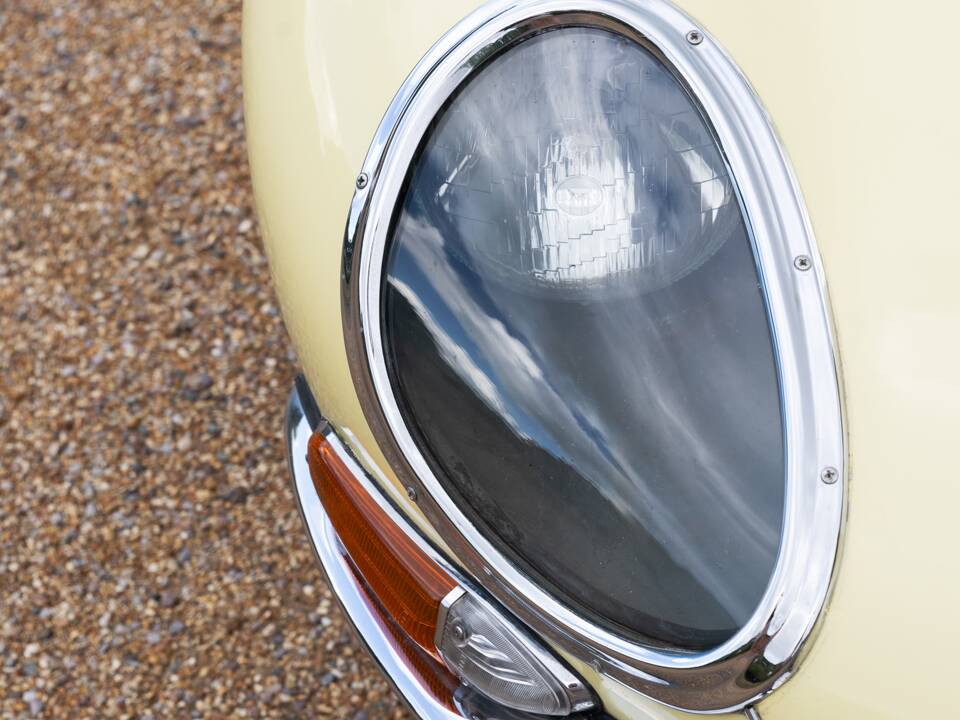 Image 40/40 de Jaguar Type E 4.2 (1966)