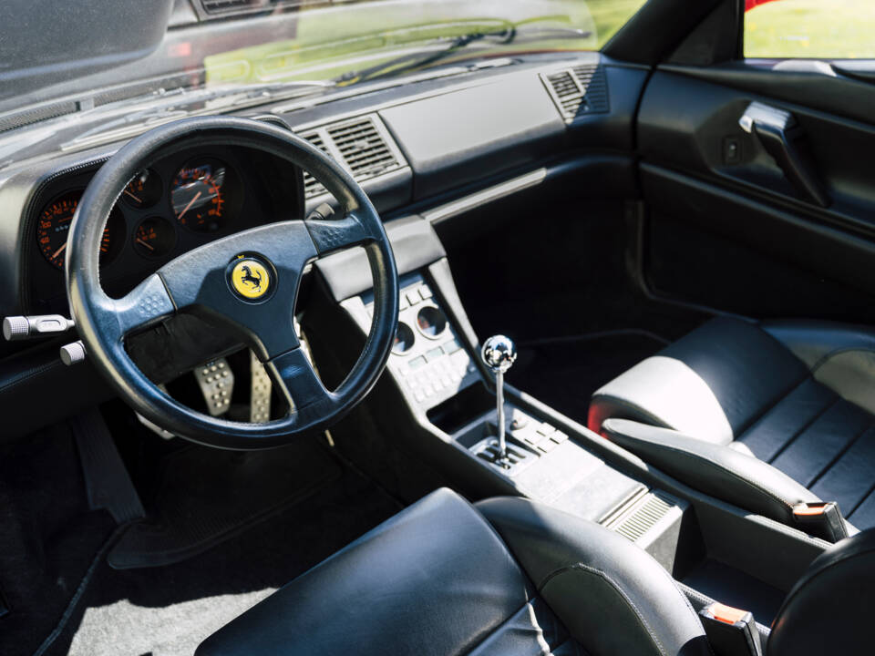 Image 17/30 of Ferrari 348 TB (1991)
