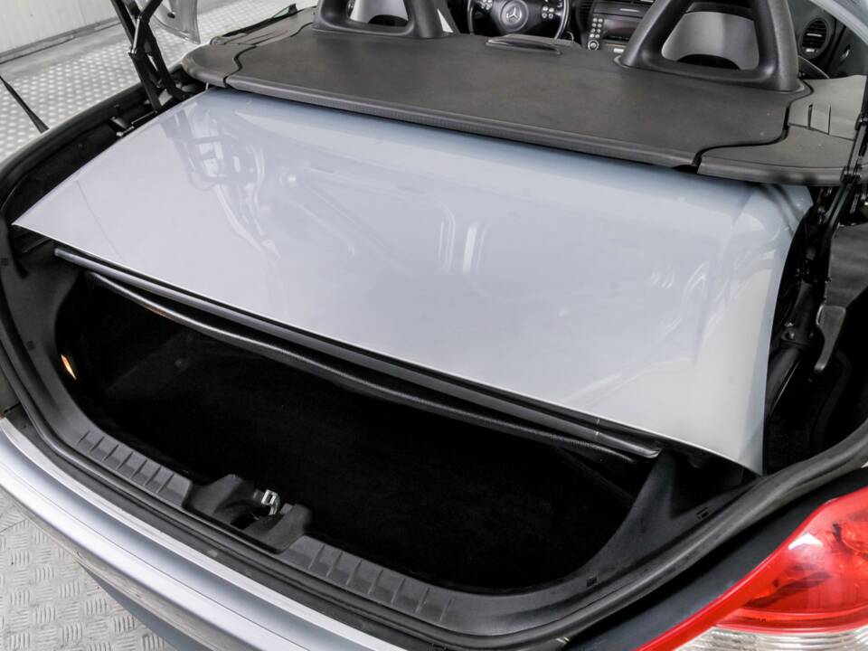 Bild 50/50 von Mercedes-Benz SLK 200 Kompressor (2005)
