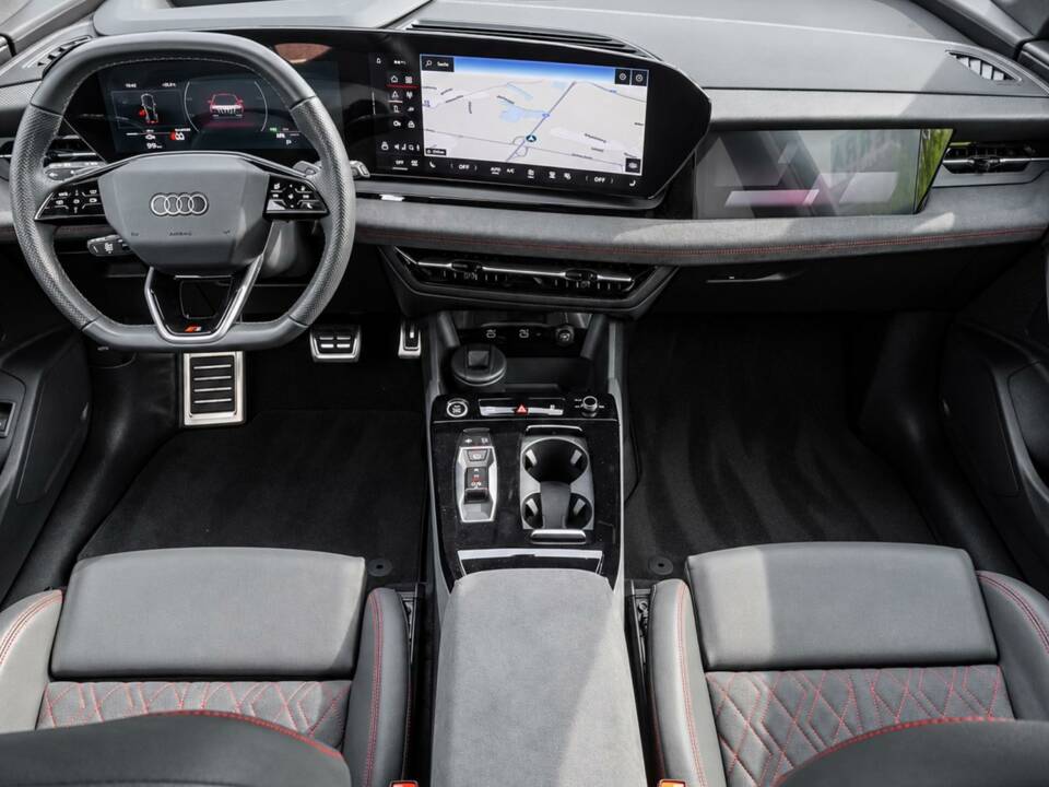 Bild 4/8 von Audi Q6 e-tron quattro (2024)
