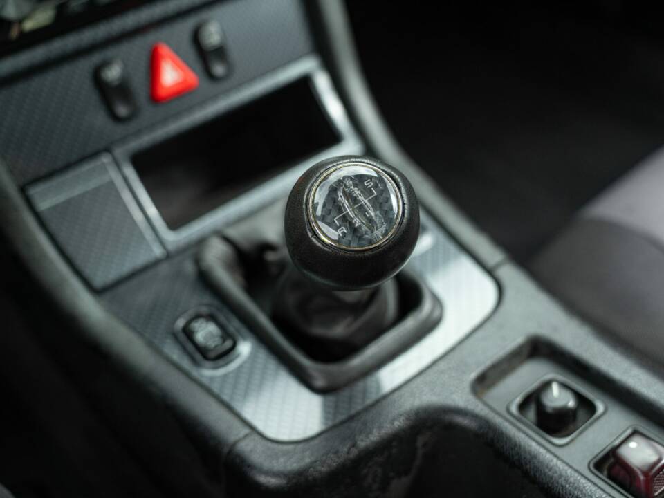 Obraz 36/50 pojazdu Mercedes-Benz SLK 200 (1998)