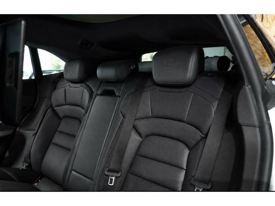 Image 5/5 of Porsche Taycan 4S Sport Turismo (2024)